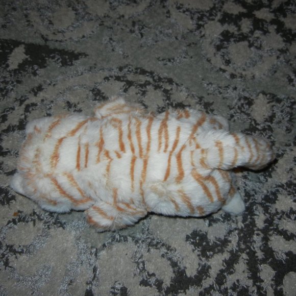 OSHKO Rare Lying Sleeping Tabby Cat Stuff Animal Plush - Picture 7 of 7